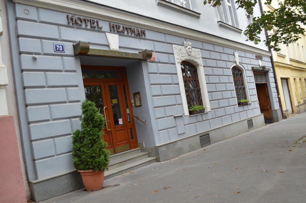 Hotel Hejtman プラハ エクステリア 写真